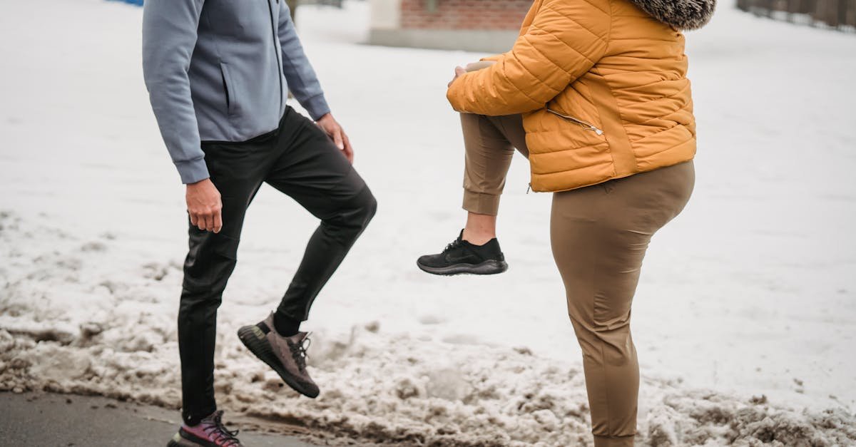 Zima nie zatrzyma Twojego biegu: jak dobrać odzież termoaktywną na mroźne treningi