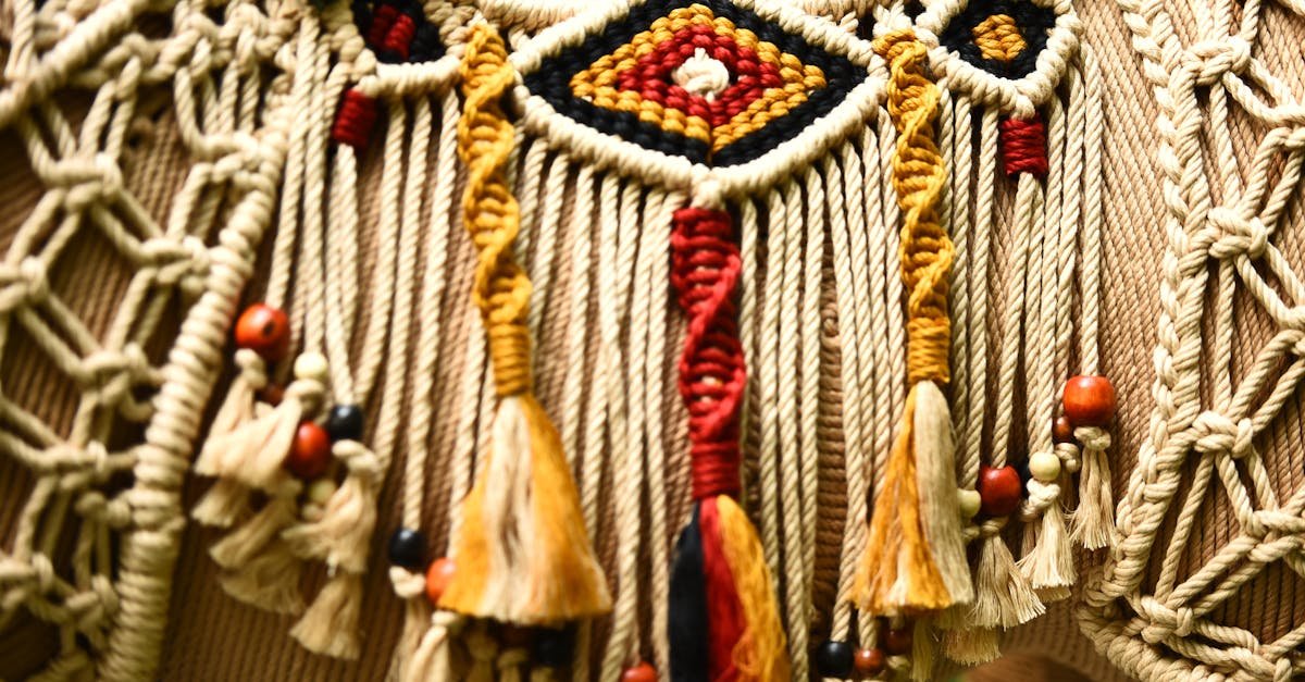 Makrama od pierwszego supła: domowy przewodnik dla początkujących