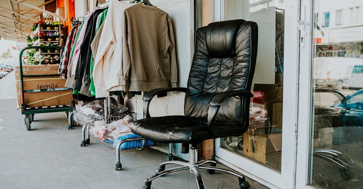 Second‑hand z głową: zalety, pułapki i sprytne sposoby na udane łowy